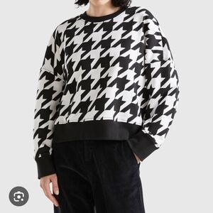 United Colors Of Benetton Houndstooth Sweatshirt in Black and White